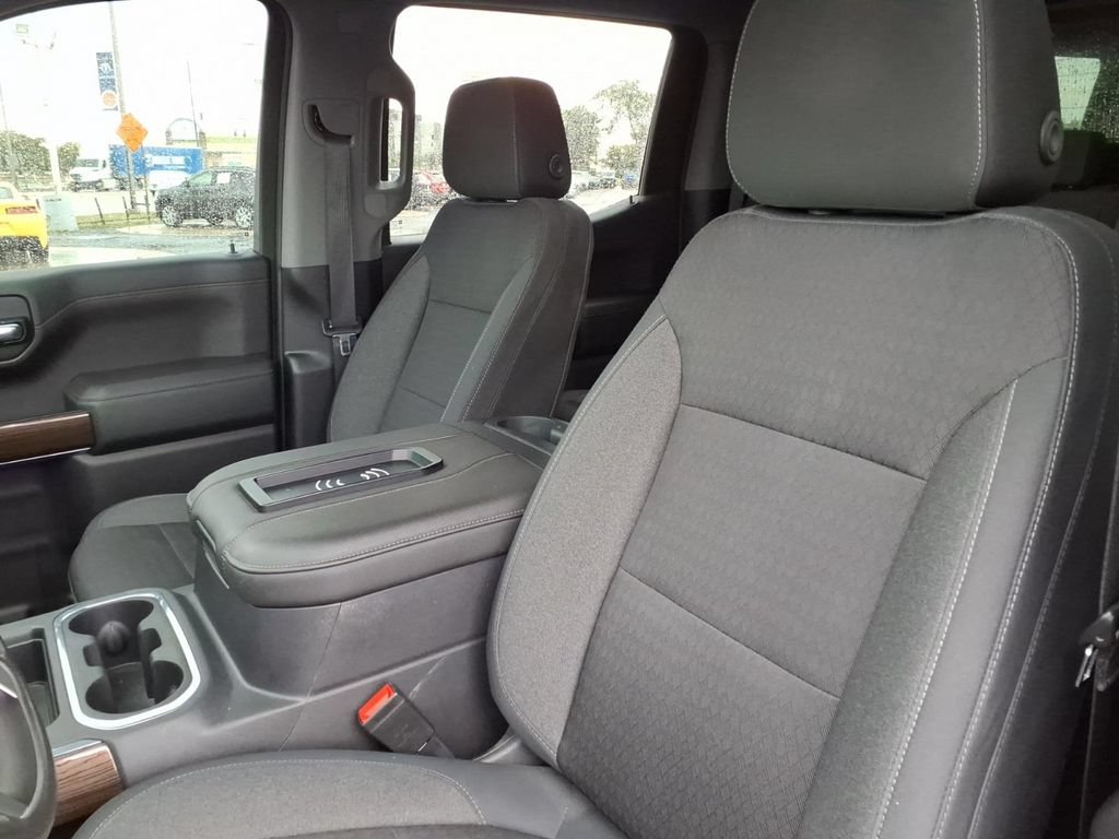 Used 2019 Chevrolet Silverado 1500 RST w/ All-Star Edition AWD/4WD image 9