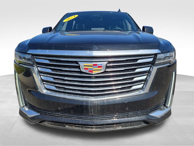 Used 2024 Cadillac Escalade ESV Premium Luxury Platinum AWD/4WD image 4