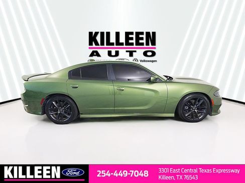 Used 2022 Dodge Charger GT w/ Performance Handling Group RWD image 10