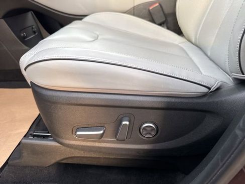 Used 2024 Hyundai Palisade SEL image 11