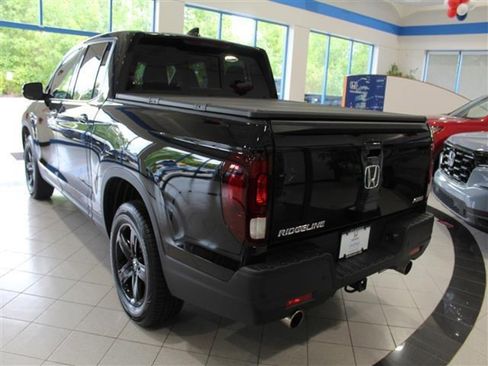 Used 2022 Honda Ridgeline Black Edition image 6
