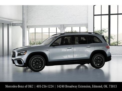 New 2026 Mercedes-Benz GLB 35 AMG 4MATIC image 36