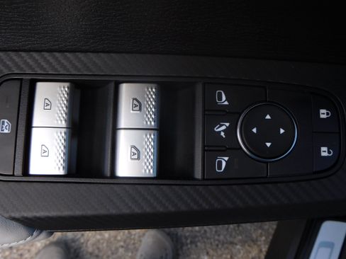 New 2025 Mitsubishi Outlander AWD image 13