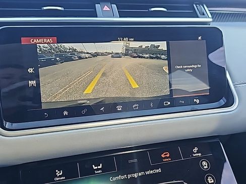 Used 2020 Land Rover Range Rover Velar SV Autobiography Dynamic image 9