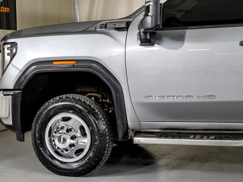 Used 2024 GMC Sierra 3500 Pro AWD/4WD image 12