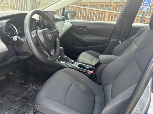 Used 2022 Toyota Corolla LE image 8