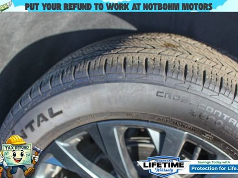 Used 2022 Chevrolet Traverse RS image 12