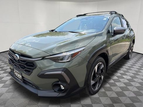 Used 2025 Subaru Crosstrek 2.5i Limited w/ Popular Package #4A AWD/4WD image 3