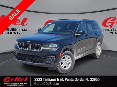New 2025 Jeep Grand Cherokee Laredo w/ Luxury Tech Group I