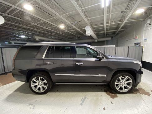 Used 2015 Cadillac Escalade Premium AWD/4WD image 27