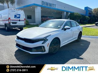Used 2025 Kia K5 LXS video 1
