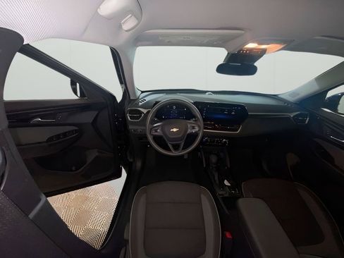 Certified 2024 Chevrolet TrailBlazer LT FWD image 34