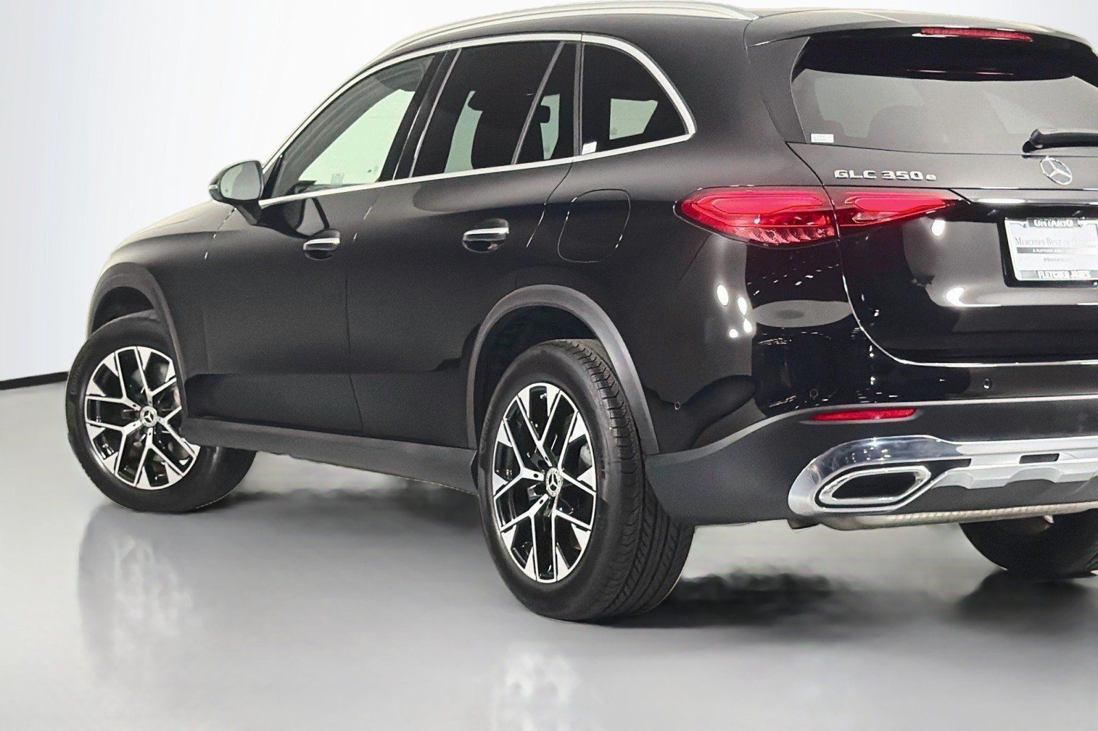 Certified 2025 Mercedes-Benz GLC 350e 4MATIC image 16
