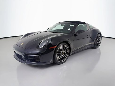 Certified 2023 Porsche 911 50th Anniversary Edition image 1