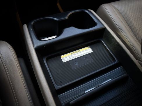 Used 2019 Honda Odyssey Elite image 27