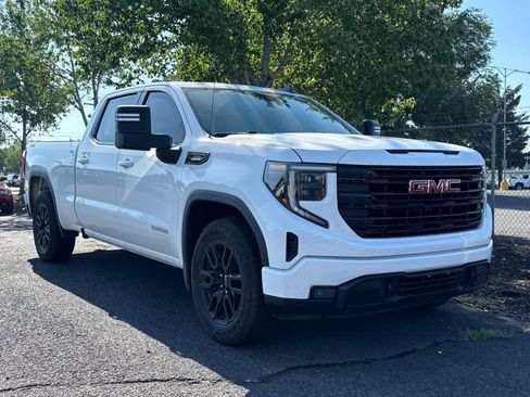 Used 2022 GMC Sierra 1500 Elevation AWD/4WD image 3