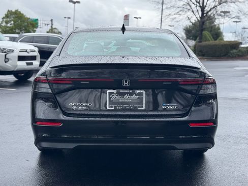 Used 2024 Honda Accord Sport image 14