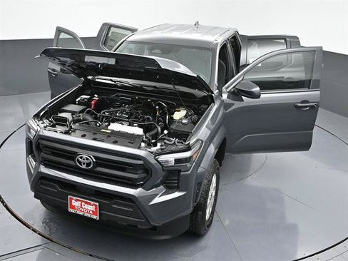 Certified 2026 Toyota Tacoma SR RWD image 92