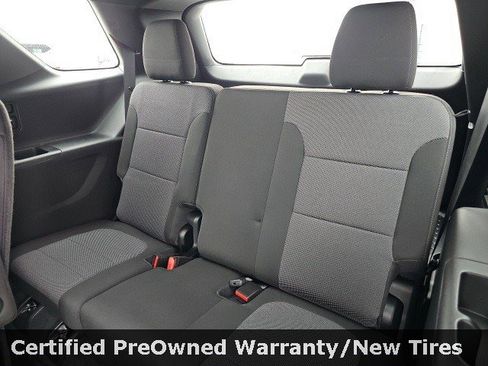 Certified 2023 Chevrolet Traverse LT w/ LPO, Floor Liner Package image 25