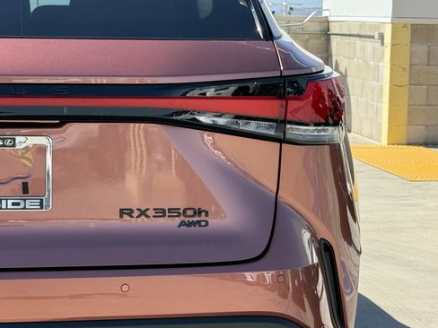 New 2026 Lexus RX 350h AWD/4WD image 13