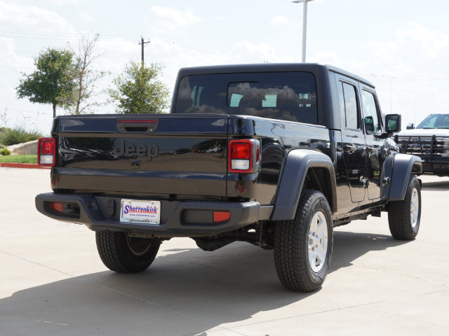 Used 2023 Jeep Gladiator Sport AWD/4WD image 10