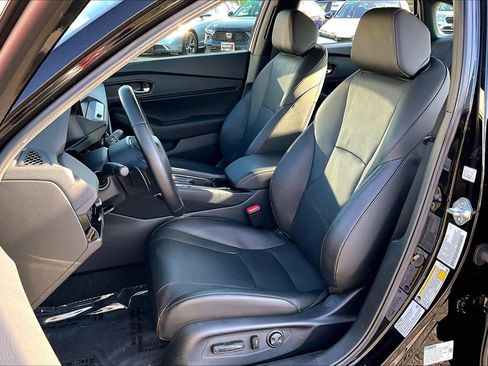 Used 2025 Honda Accord Sport image 8