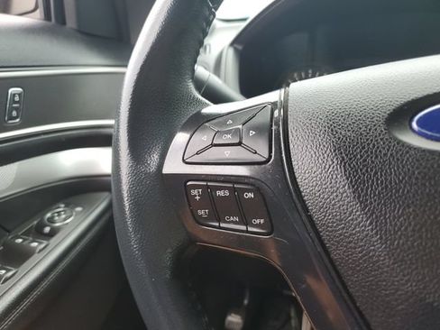 Used 2017 Ford Explorer XLT AWD/4WD image 20