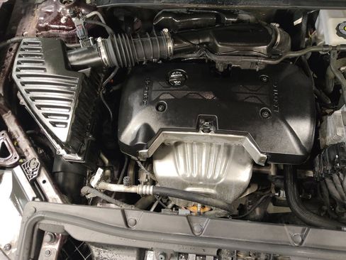 Used 2021 GMC Acadia SLE FWD image 30