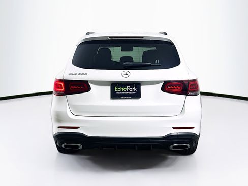 Used 2022 Mercedes-Benz GLC 300 image 7