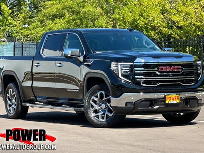 New 2025 GMC Sierra 1500 SLT w/ SLT Premium Plus Package