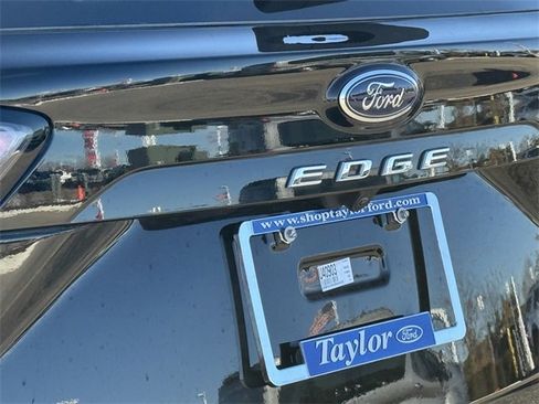 Certified 2024 Ford Edge SEL w/ Convenience Package image 29