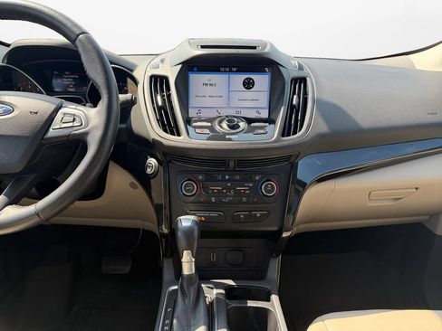 Used 2017 Ford Escape Titanium AWD/4WD image 11