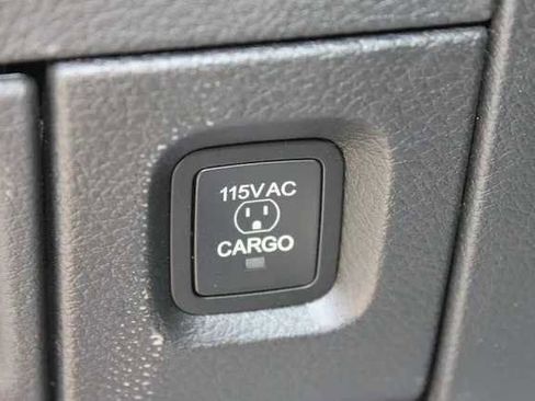 New 2024 RAM 2500 Tradesman w/ Chrome Appearance Group image 14