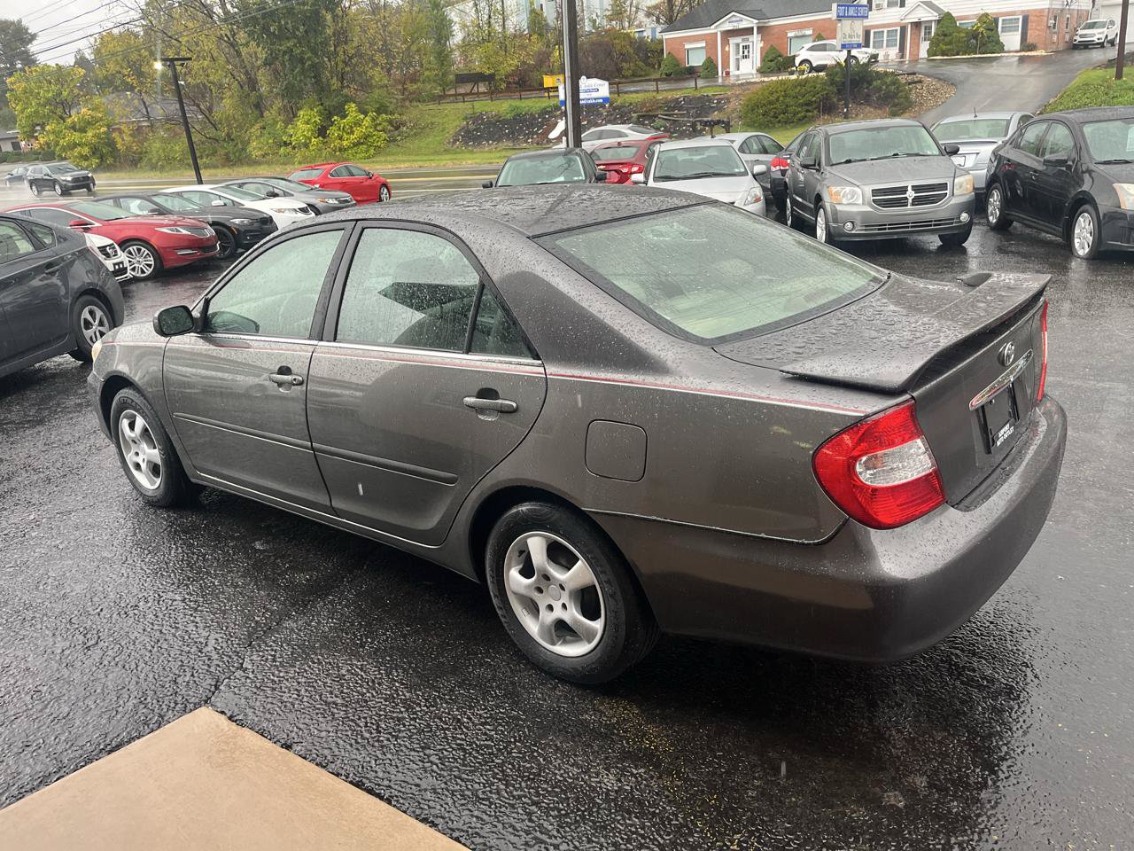 Used 2003 Toyota Camry XLE FWD image 8