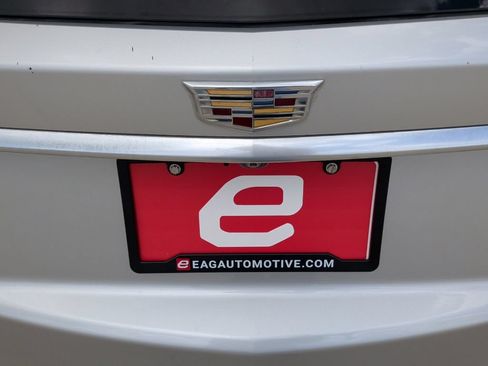 Used 2020 Cadillac XT6 Premium Luxury FWD image 47