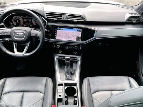 Used 2023 Audi Q3 2.0T Premium Plus w/ Premium Plus Package AWD/4WD image 15