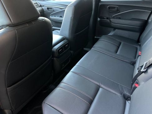 Certified 2025 Honda Ridgeline TrailSport image 13