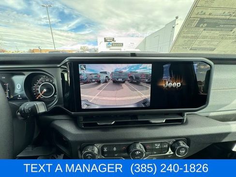 New 2026 Jeep Gladiator Sport image 25