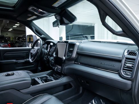 Used 2024 RAM 3500 Limited w/ Night Edition AWD/4WD image 22