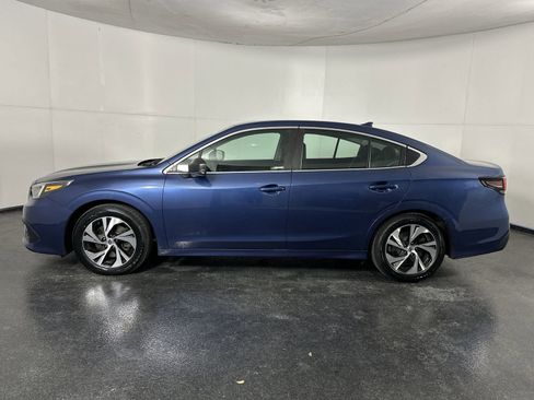 Used 2022 Subaru Legacy image 5