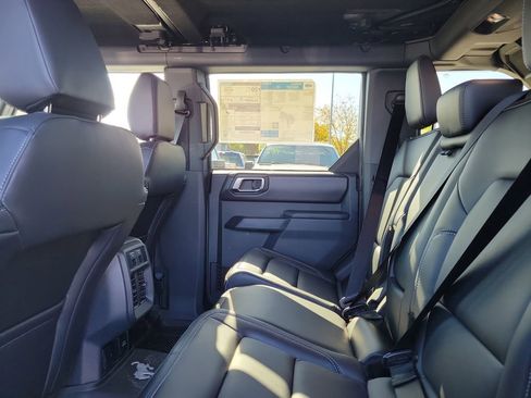 New 2025 Ford Bronco Outer Banks image 13