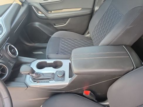 Used 2024 Chevrolet Blazer LT w/ Convenience Package FWD image 23