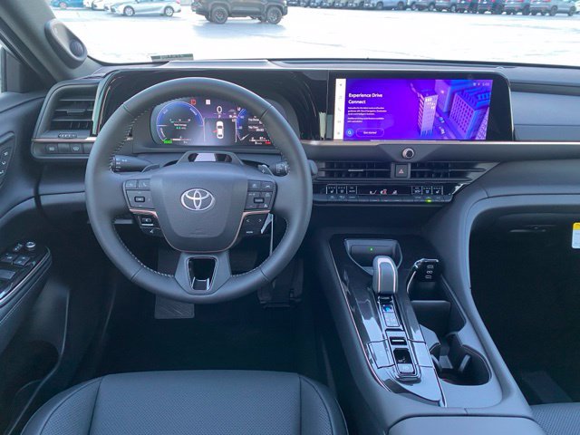 New 2027 Toyota Crown Platinum AWD/4WD image 12