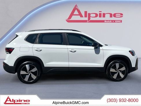 Used 2025 Volkswagen Taos S AWD/4WD image 6