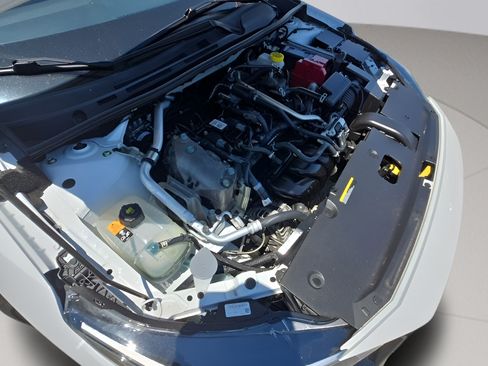 Used 2025 Nissan Sentra SV FWD image 20