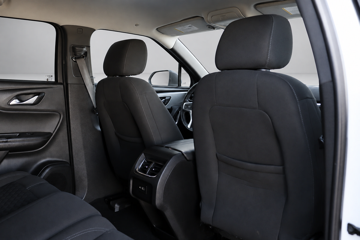 Used 2020 Chevrolet Blazer LT w/ LPO, Floor Liner Package FWD image 15