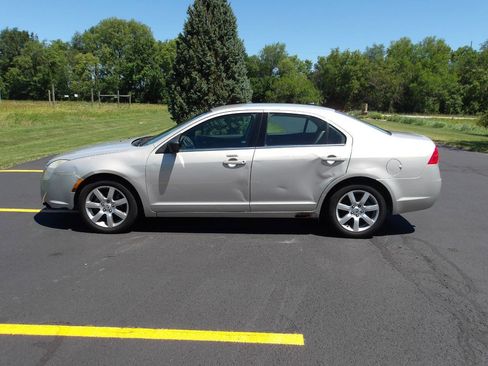 Used 2010 Mercury Milan Premier FWD image 9