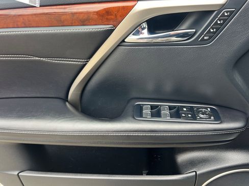 Used 2019 Lexus RX 350L AWD image 12