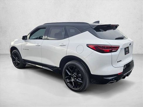 Used 2023 Chevrolet Blazer RS w/ Driver Confidence II Package FWD image 8