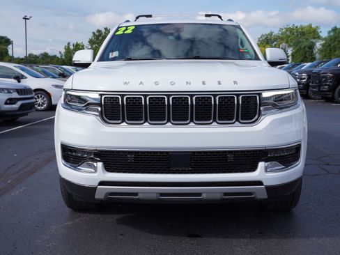 Used 2022 Jeep Wagoneer Series II AWD/4WD image 12